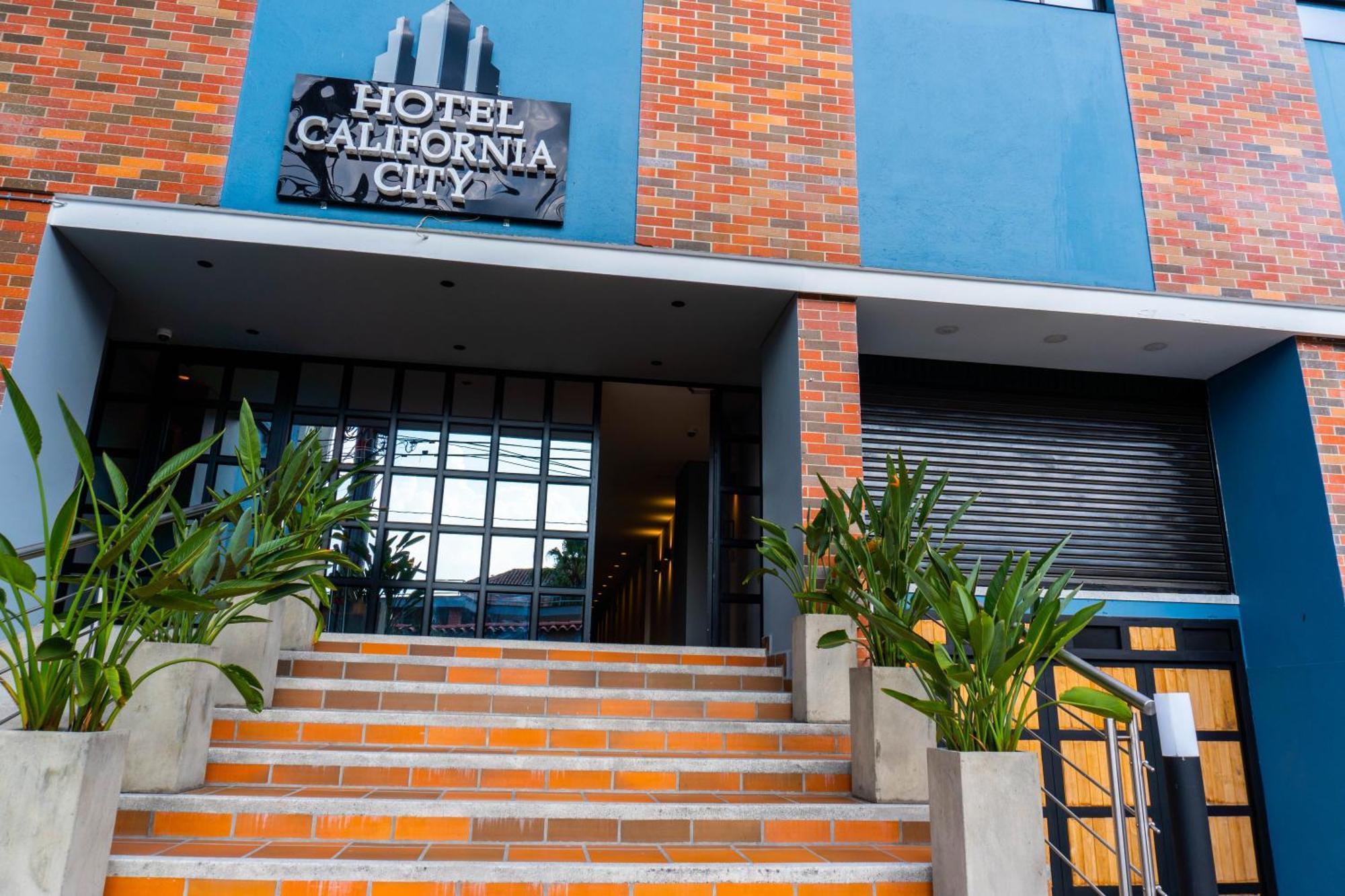 Hotel California City Medellín Buitenkant foto